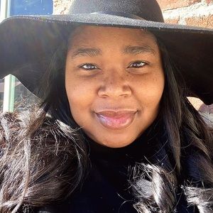 Meet your Posher, Patrice